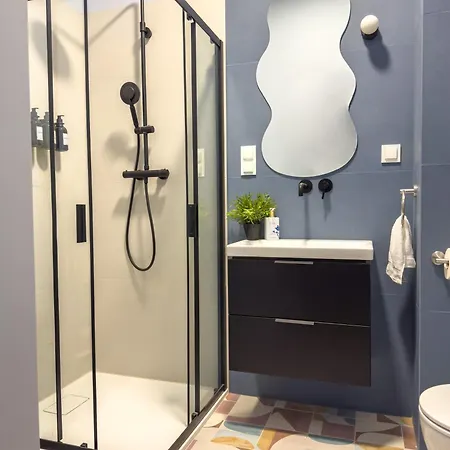Blue Breeze Apartment